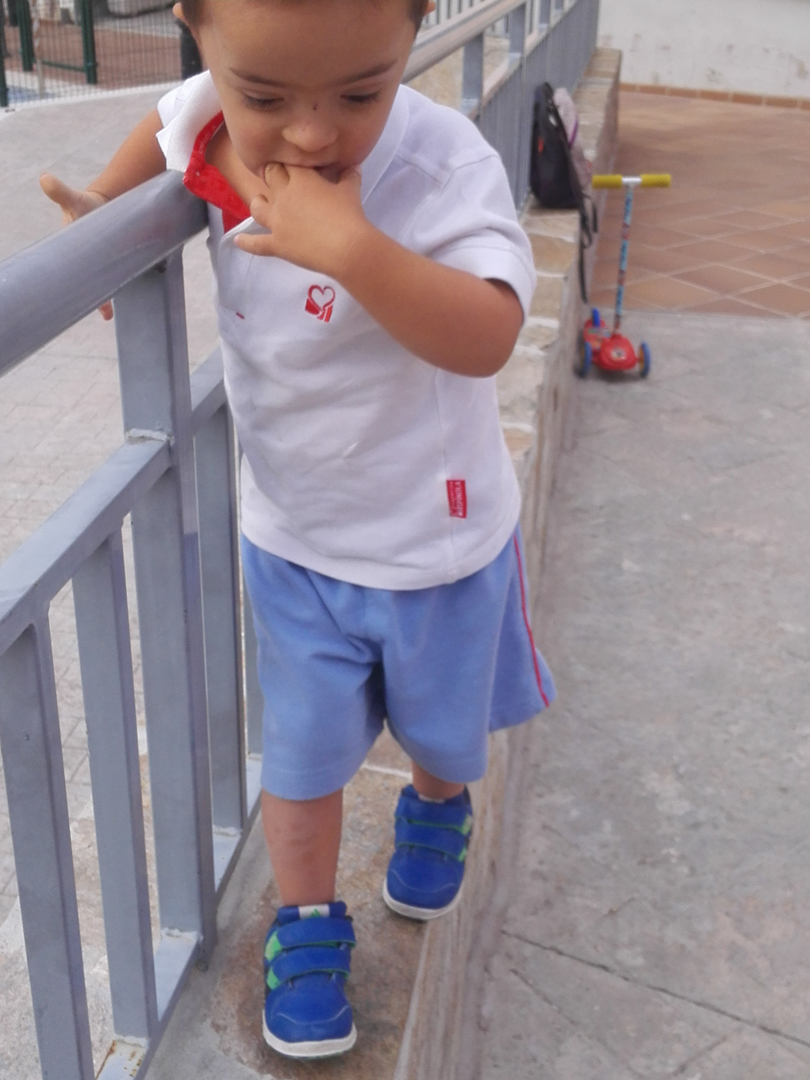 img_20160926_191443_burst003